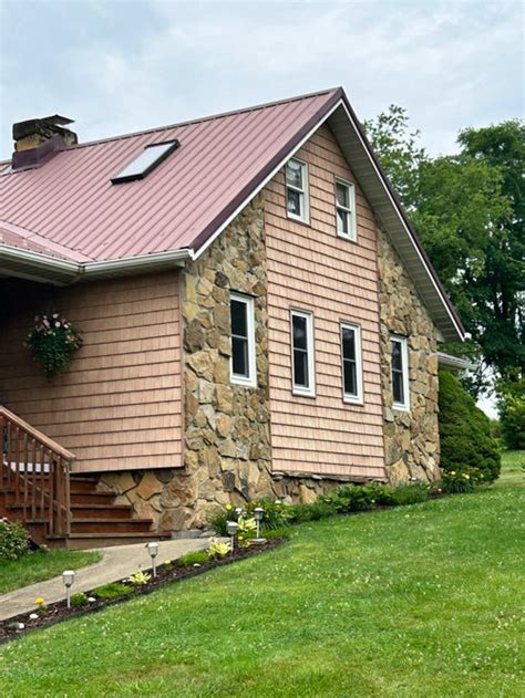 Top Mistakes To Avoid With Pic of White Ranch House W/ Maroon Metal Roof Installation