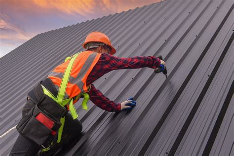 Top Mistakes To Avoid With Screwing Metal Roof Installation